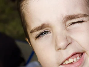 تیک عصبی در کودکان