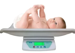 وزن طبیعی نوزاد در هر ماه